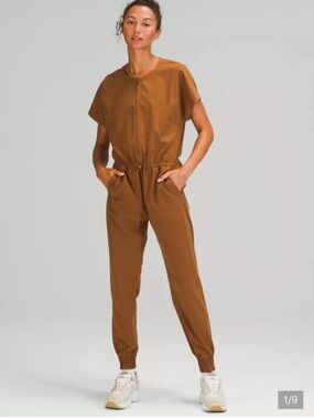 Women's Short-Sleeve Drawstring Jumpsuit in Brown